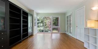 Spacious Mid Century Modern Arlington Home | Prime Location Near Clarendon & Metro Gallery 17