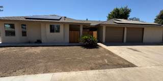 Updated SE Visalia Corner Lot Home Rent Ready! Gallery 6