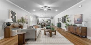 Hawthorne Grove Gallery 35