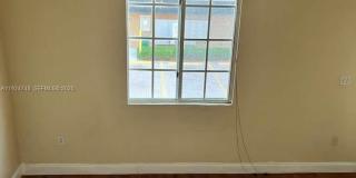 2891 NE 185th St Gallery 25