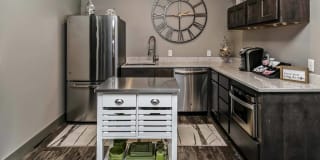 Lakeview Park Apartments Gallery 15