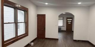 1142 Hampton Street Gallery 1