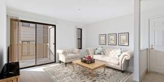 Lakeshore Apartments Gallery 15