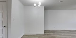 Fresh and so Clean Clean Close to Everything! Gallery 50