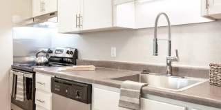 Ellinwood Gallery 15