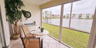 121 SE 3rd Avenue unit: 106 Gallery 1