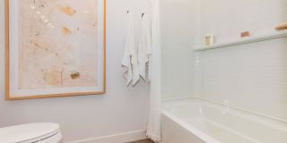 The Clara Gallery 26