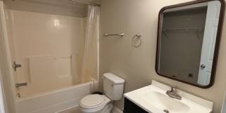 826 Radford Place Gallery 10