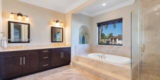 16433 NE 31st Ave Gallery 8