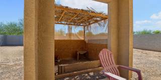 1748 N LOGAN Lane Gallery 29