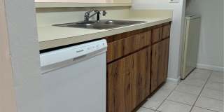 13608 S VILLAGE DRIVE Gallery 7