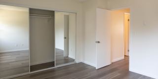 2730 Jefferson St. Gallery 40