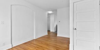 429 1/2 S. Champion Avenue Gallery 12