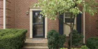 Charming Townhouse in Green Hills Charming Townhouse in Green Hills Gallery 1