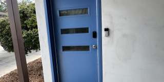 Gorgeous Condo minutes from The Pearl Gallery 3