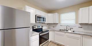 ONLY $995! 2 BEDROOM, 1 BATH WITH WASHER AND DRYER INCLUDED!! Gallery 1
