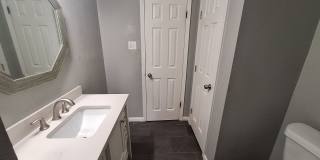 3 bedroom, 2 bath Gallery 13