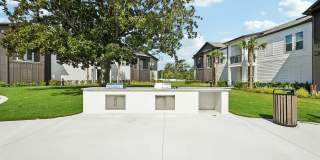 Maggie Flats Gallery 60