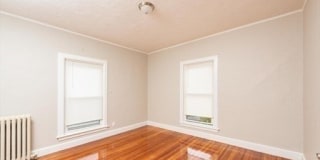 6 Clinton St Gallery 4