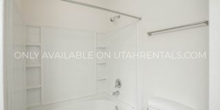 1052 Canyon Meadow Dr Gallery 16