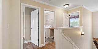 5 Bed 3.5 Bath Home in Maple Hills Available Now!! Gallery 16