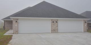 3 Bedroom 2 Bath Duplex in Prairie Grove!! Gallery 1