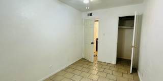8200 Copper Avenue NE Gallery 29