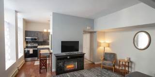 270 Hudson Ave Apt 1B Gallery 1