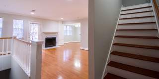 5705 CHAPMAN MILL Gallery 8