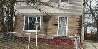 3bd Single Lee/Harvard Section 8 Gallery 1