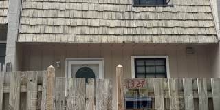 1327 Woodstone Trce Gallery 1