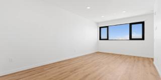 Onyx on Park Gallery 23