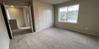 $500 off first month! 4 Bedroom 2.5 Bath Home McMinnville OR Gallery 16