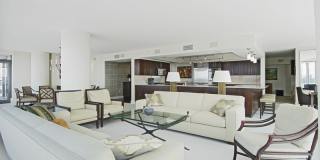 650 Bellevue Way NE Gallery 12