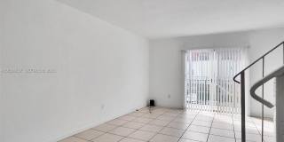 8650 SW 67th Ave Gallery 10