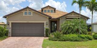 7543 VIOLA Loop Gallery 1