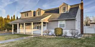 1648 Paula Lane Gallery 1