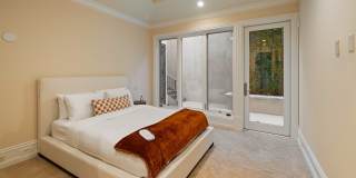 718 N Rodeo Dr Gallery 37