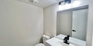 **OFFERING REFUNDABLE APPLICATION FEES** Newly Remodeled 2BD, 1.5BA Raleigh Condo in a Prime Location Near NC State University and Downtown Raleigh Gallery 13