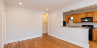 $2,385 Brighton Studio Near Cleveland Circle | Heat & Hot Water Included | Close to the Green Line $2,385 Brighton Studio Near Cleveland Circle | Heat & Hot Water Included | Close to the Green Line Gallery 1