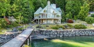 Custom Built Bainbridge Island Waterfront Home with Dock Gallery 49