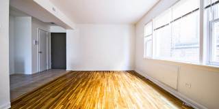 2041 E 75th Gallery 17