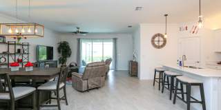 ** 4/3 HEATED POOL AND SPA FURNISHED HOME MODERN IN HIGHLY DESIRED NORTH NAPLES *** AVAILABLE STARTING APRIL-NOVEMBER 2026  LONGER TERM OR SHORT TERM 3 MONTHS OR MORE ** Gallery 39