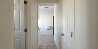 2012 E 7th Street Gallery 8