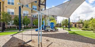 The Flats at Hooper Hill Gallery 13