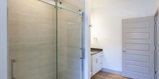 2501 Beacon Hill Gallery 52
