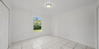 4735 30th Street SW Gallery 25