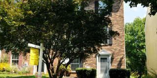 Charming End-Unit Townhouse in Mt. Airy Manor Community Gallery 16
