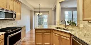 3329 Bromley Lane Gallery 5