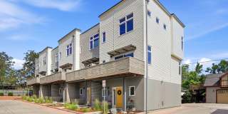 Beautiful End-Unit Townhome in Historic Old Town Lafayette Gallery 1